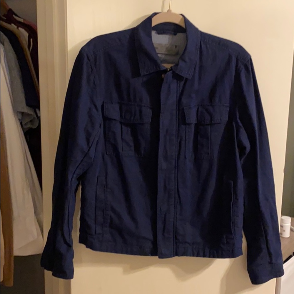 Navy Blue Men’s Gap Shacket